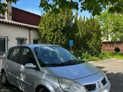Gebraucht Renault Scenic E-Tech 105 PS (77 kW) 2008 Silber Kombi