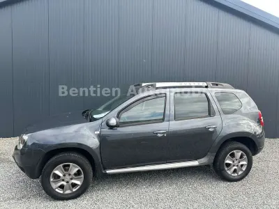 Gebraucht Dacia Duster Prestige 109 PS (80 kW) 2014 Grau SUV