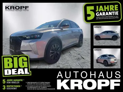 Begagnad DS Automobiles DS7 Crossback 131 HK (96 kW) 2023 Lackierung chrystal pearl/meta SUV