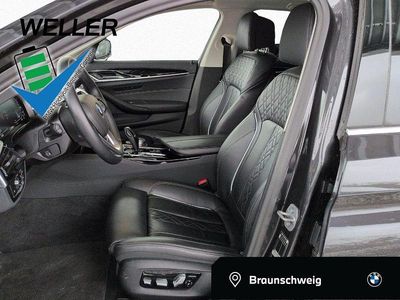 Gebraucht BMW 530e Luxury Line 292 PS (214 kW) 2022 Sophistograu brillanteffekt (grau) Kombi