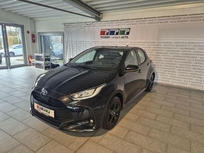 Gebraucht Toyota Yaris Hybrid Team 116 PS (85 kW) 2023 Mysticschwarz mica Limousine