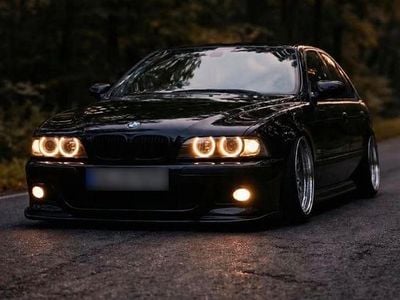 Gebraucht BMW 528 M Sport 258 PS (189 kW) 1998 Schwarz Limousine