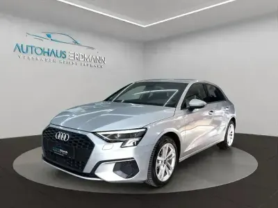 Gebraucht Audi A3 Sport 145 PS (106 kW) 2023 Silber Limousine