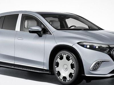 Neu Mercedes EQS680 Maybach 483 kW (658 PS) 2026 Silber SUV