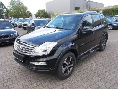Gebraucht SsangYong Rexton Sapphire 178 PS (130 kW) 2016 Schwarz SUV