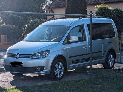 Gebraucht VW Caddy 102 PS (75 kW) 2012 Silber Van / Kleinbus