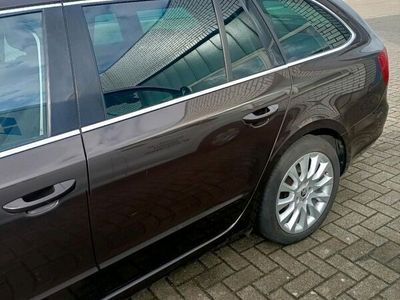 gebraucht Skoda Superb TDI 2,0 l DSG Getriebe