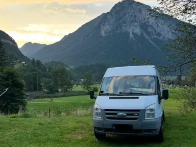 Gebraucht Ford Transit 115 PS (84 kW) 2007 Weiß Van / Kleinbus