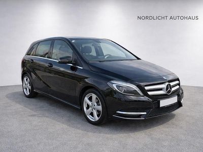 Gebraucht Mercedes B200 156 PS (114 kW) 2014 Schwarz Van / Kleinbus