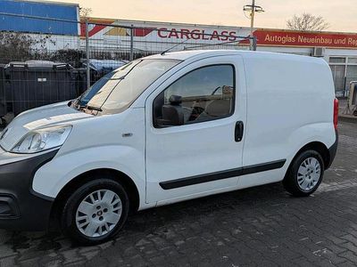 Weiß Gebraucht 2016 Fiat Fiorino Van / Kleinbus | 5.000 €