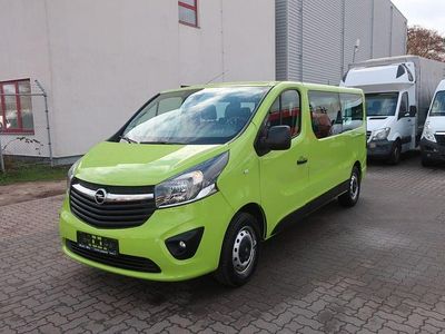 Gebraucht Opel Vivaro 95 PS (69 kW) 2018 Grün Van / Kleinbus