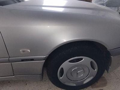 Silber Gebraucht 1998 Mercedes C180 Classic Limousine | 9.250 €