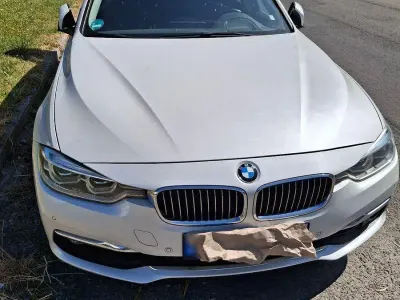Gebraucht BMW 330 Luxury Line 258 PS (189 kW) 2015 Weiß Kombi