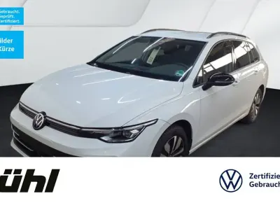 Gebraucht VW Golf VIII Goal 150 PS (110 kW) 2025 Pure white Kombi