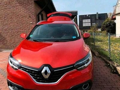 Gebraucht Renault Kadjar 130 PS (95 kW) 2017 Rot SUV