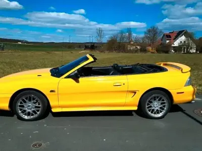 Gebraucht Ford Mustang GT 215 PS (158 kW) 1995 Gelb Cabrio