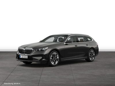 Gebraucht BMW 540 Comfort Edition 286 PS (210 kW) 2024 Kombi