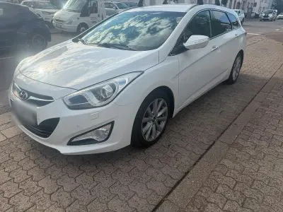 Gebraucht Hyundai i40 150 PS (110 kW) 2013 Weiß Kombi