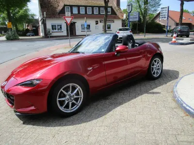 Gebraucht Mazda MX5 Inclusive 132 PS (97 kW) 2018 Rot Cabrio