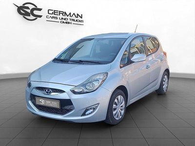 Gebraucht Hyundai ix20 77 PS (56 kW) 2011 Silber Kleinwagen