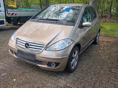 Second-hand Mercedes A200 136 CP (100 kW) 2005 Auriu Hatchback