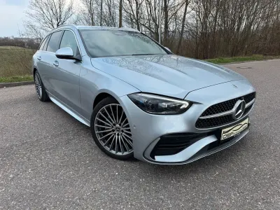 Usata Mercedes C220 AMG 200 CV (147 kW) 2023 Argento Berlina