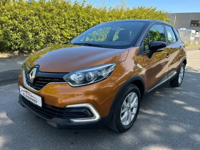 Usado Renault Captur LIMITED 90 HP (66 kW) 2019 Dourado SUV