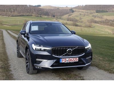 Gebraucht Volvo XC60 Ultimate 197 PS (144 kW) 2022 Blau SUV