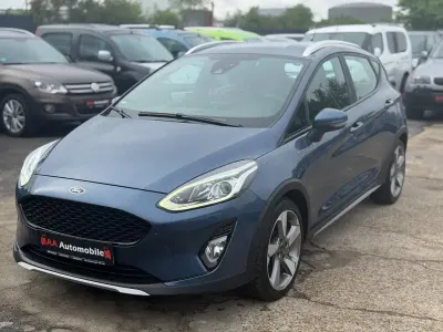 Gebraucht Ford Fiesta Active 101 PS (74 kW) 2019 Blau Kleinwagen