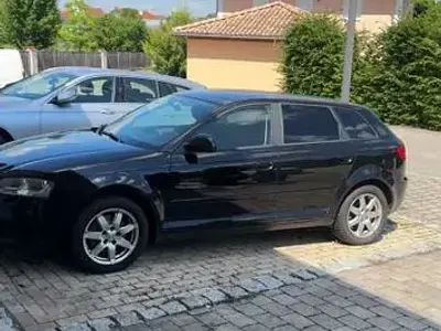 Gebraucht Audi A3 Sportback Ambiente 125 PS (91 kW) 2010 Schwarz Kleinwagen