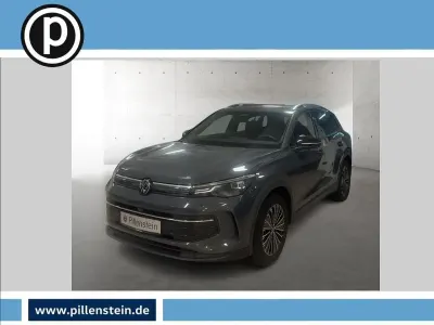 Gebraucht VW Tiguan Goal 150 PS (110 kW) 2025 Grau SUV