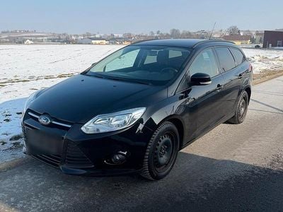 Schwarz Gebraucht 2014 Ford Focus Kombi | 4.999 € (Fairer Preis)