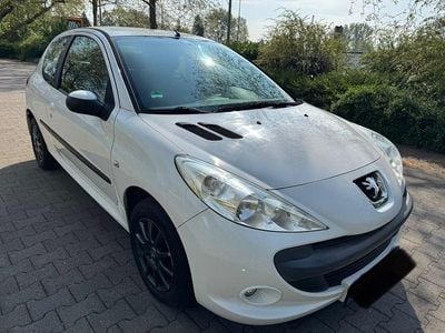 Usata Peugeot 206+ Basis 60 CV (44 kW) 2012 Bianco Utilitaria