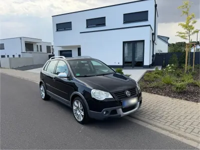 Gebraucht VW Polo Cross 105 PS (77 kW) 2009 Schwarz Kleinwagen