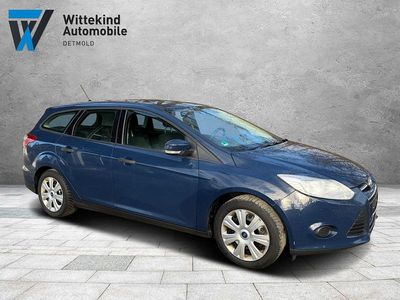 Gebraucht Ford Focus Ambiente 101 PS (74 kW) 2014 Blau Kombi