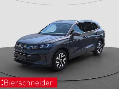 Neu VW Tiguan Life 150 PS (110 kW) 2026 Gelb SUV