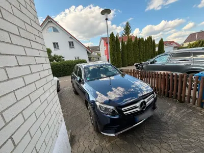 Usata Mercedes GLC250 AMG 204 CV (150 kW) 2017 Blu SUV