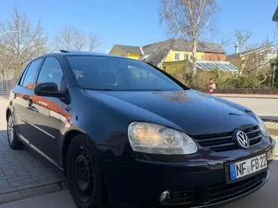 Gebraucht VW Golf V 140 PS (102 kW) 2006 Schwarz Kleinwagen