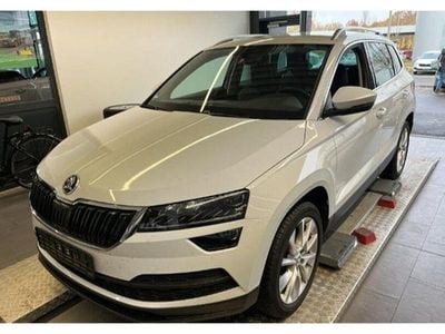 Gebraucht Skoda Karoq Style 150 PS (110 kW) 2021 Moonweiss metallic SUV