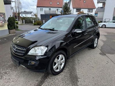 Gebraucht Mercedes ML500 306 PS (225 kW) 2006 Schwarz SUV