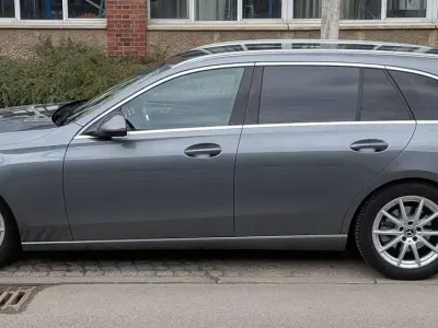 Gebraucht Mercedes C180 170 PS (125 kW) 2022 Grau Kombi