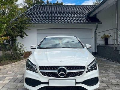 Mercedes CLA200