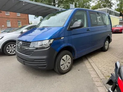 Gebraucht VW T6.1 150 PS (110 kW) 2022 Ravennablau metallic Van