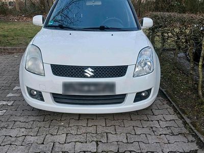 Gebraucht Suzuki Swift 2009 Weiß Kleinwagen