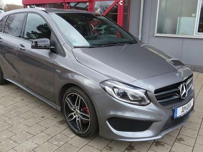 Gebraucht Mercedes B200 AMG line 156 PS (114 kW) 2017 Grau Van / Kleinbus