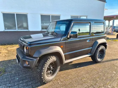 Gebraucht Suzuki Jimny 112 PS (82 kW) 2024 Schwarz SUV