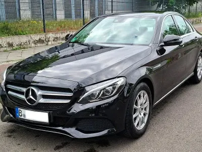 Gebraucht Mercedes C200 Edition 184 PS (135 kW) 2016 Schwarz Limousine