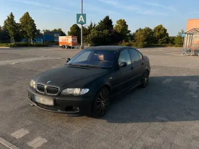 Gebraucht BMW 318 Sport Line 143 PS (105 kW) 2003 Schwarz Limousine