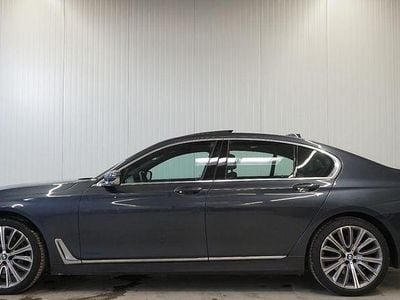 Second-hand BMW 740 Performance 320 CP (235 kW) 2016 Gri Berlinǎ