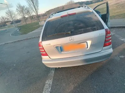 Gebraucht Mercedes C220 150 PS (110 kW) 2006 Silber Kombi
